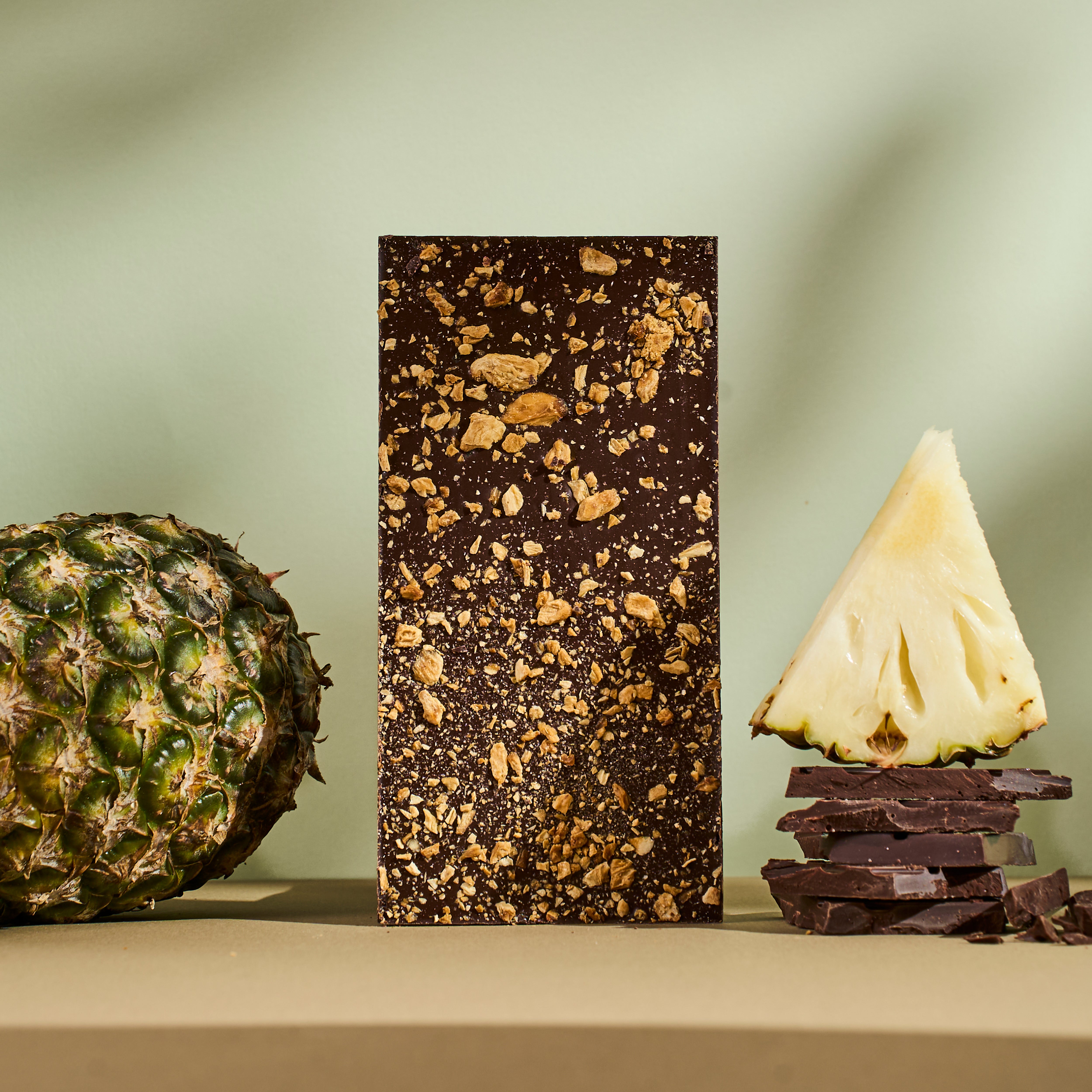 Chocolate Biodinâmico Ibakati 75% Cacau com Abacaxi 80g