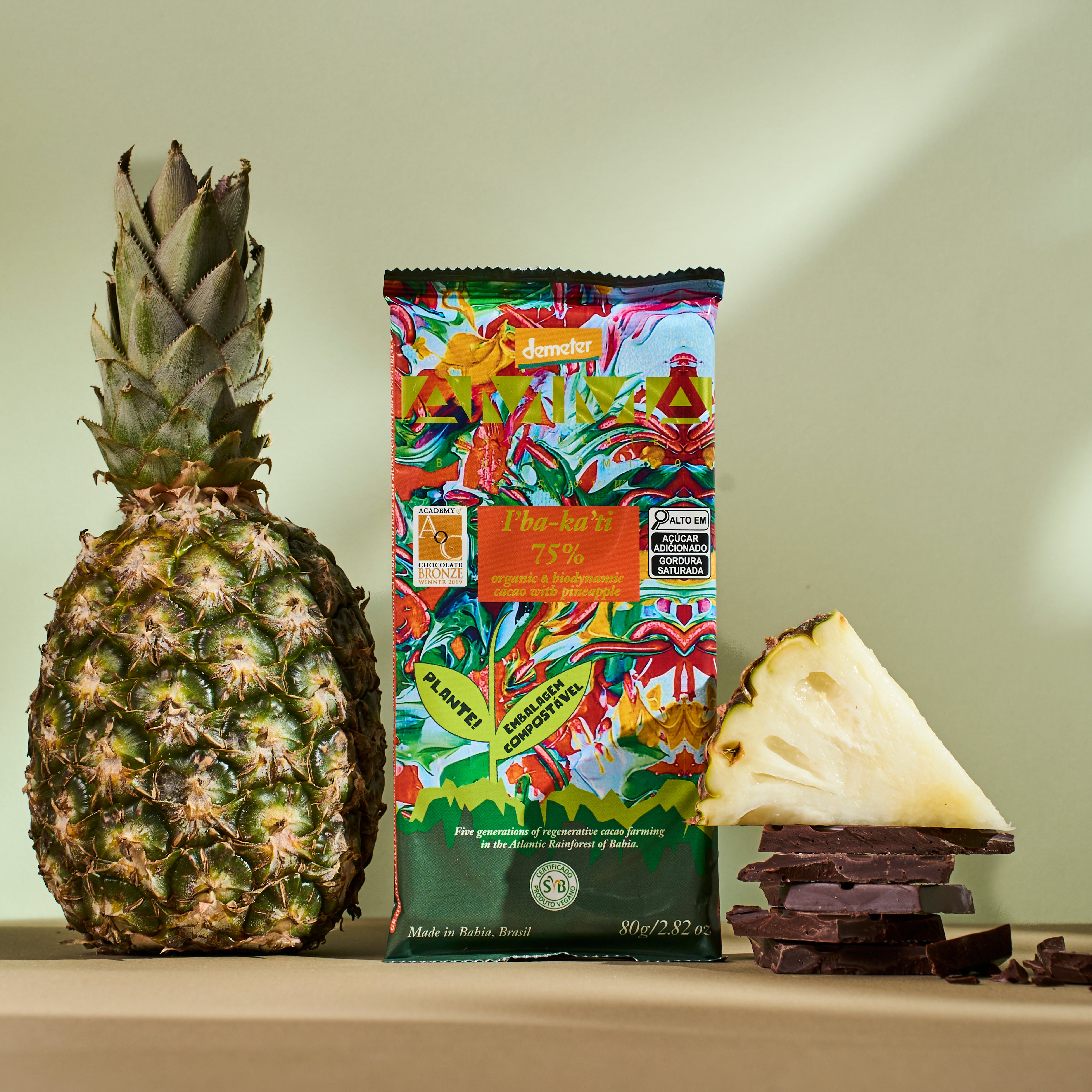 Chocolate Biodinâmico Ibakati 75% Cacau com Abacaxi 80g